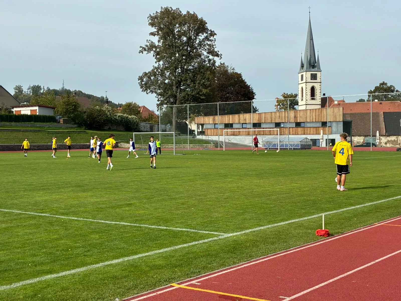 Školský sportovní pohár podruhé spojil ledečské školy